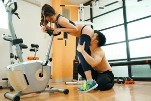 Xin anh xã đi tập gym, bà xã cắm sừng với anh pt