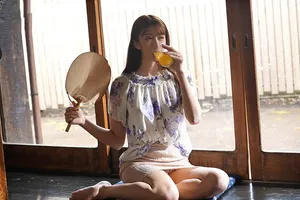 Mùa hè buồn chán ở quê xxx vợ nhà đối diện thiếu thốn vì lấy chồng yêu già